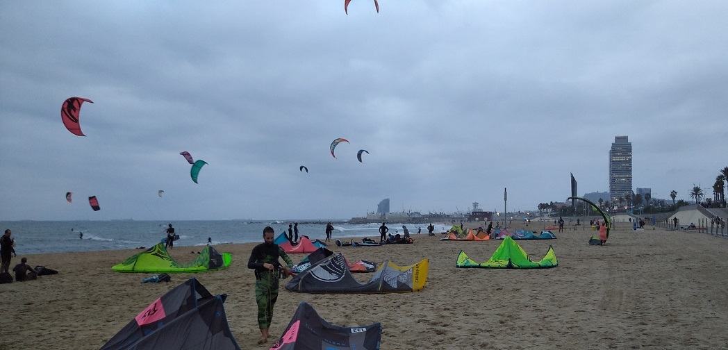 Barcelona kitesurfing